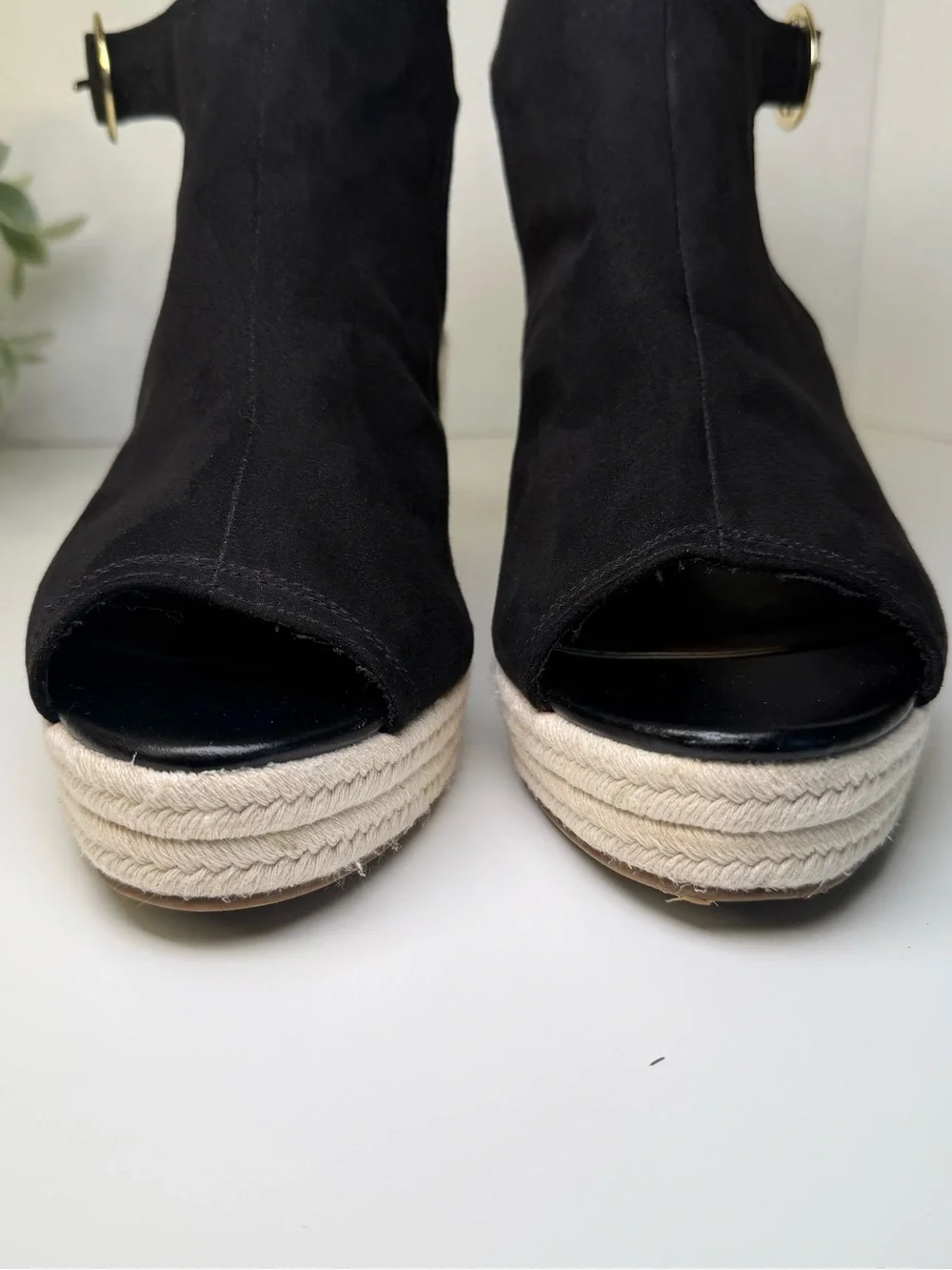 Qupid Caleb Black & Beige Open-Toe Espadrille Wedge Boho Sandals Womens Size 10